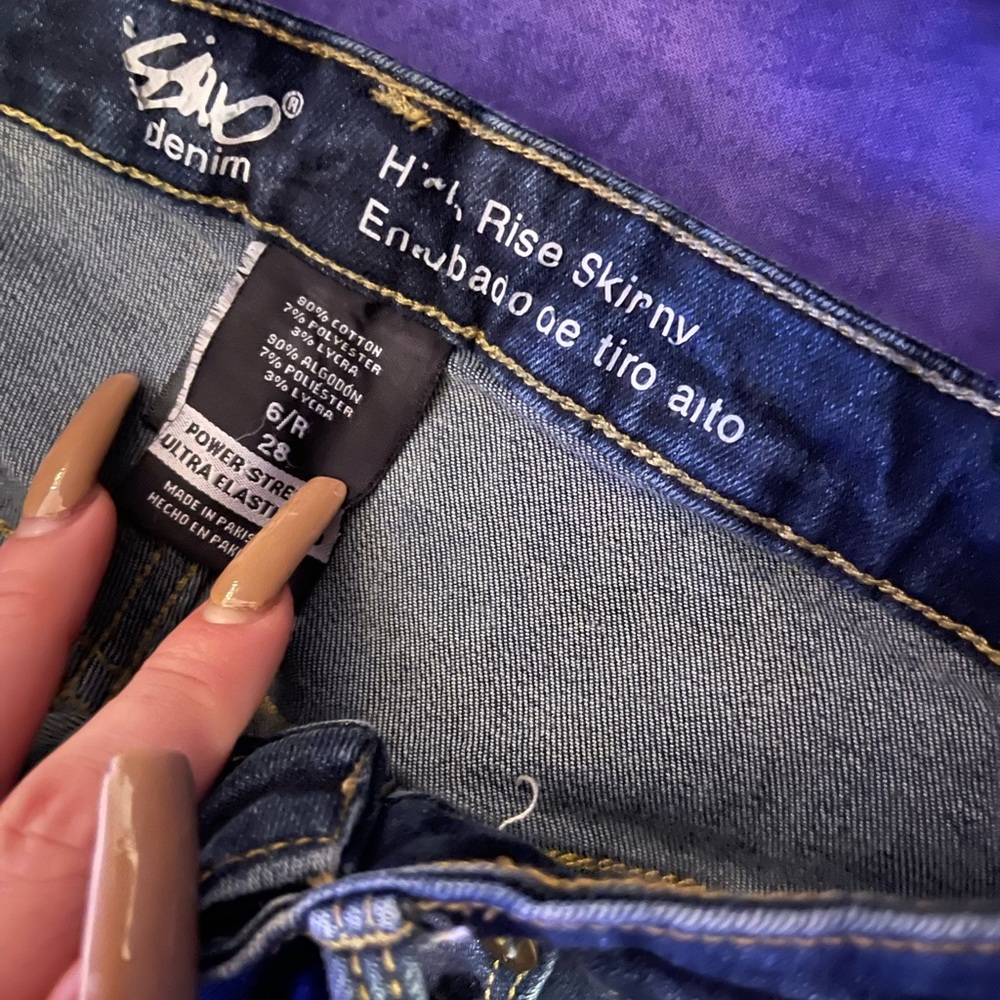 Skinny wash jeans
